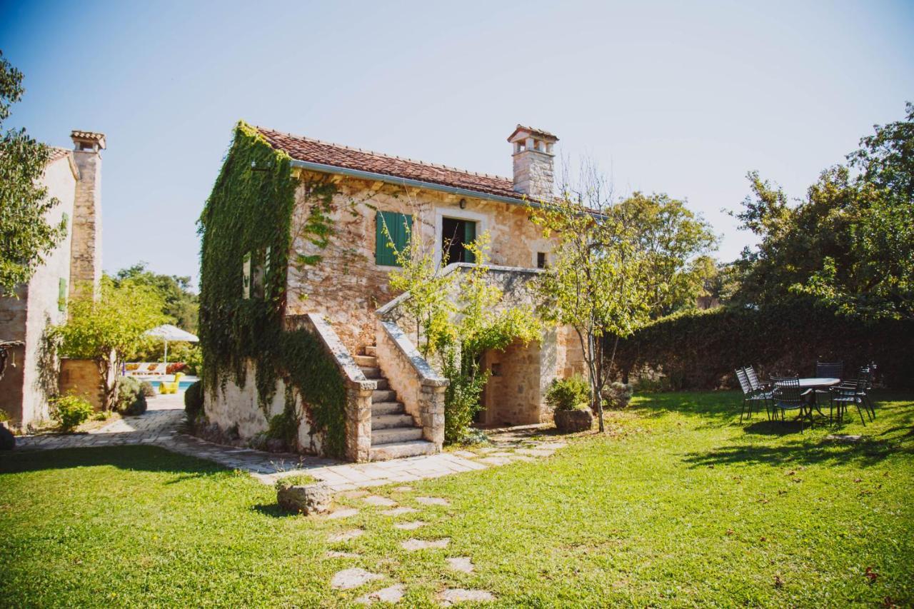 Arbalovija Rustic Villa Sivati Exterior photo