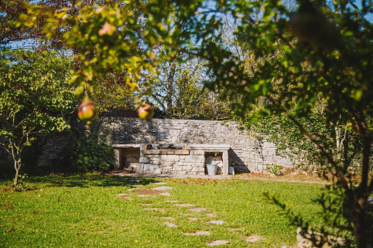 Arbalovija Rustic Villa Sivati Exterior photo